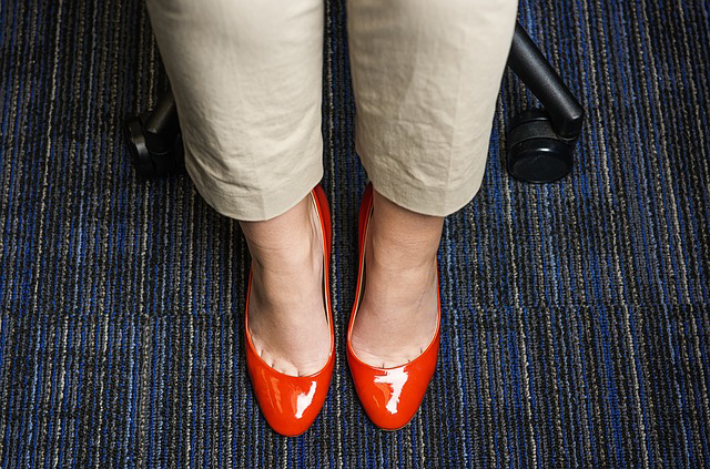 6 Unhealthy Things Lurking in Your Office Carpets